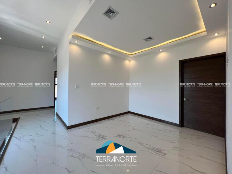 2D217102-EA4E-41A3-BFBA-52FE46DBE78A