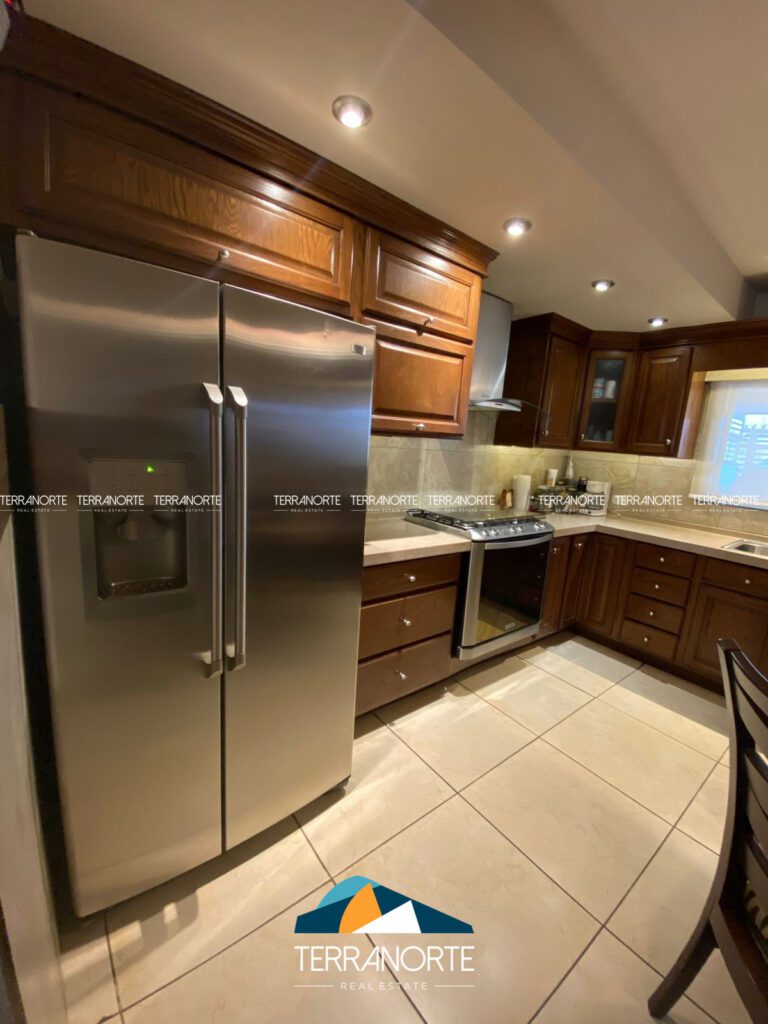 3A9393F1-3ADF-4CD2-8D7B-99CE7C214685