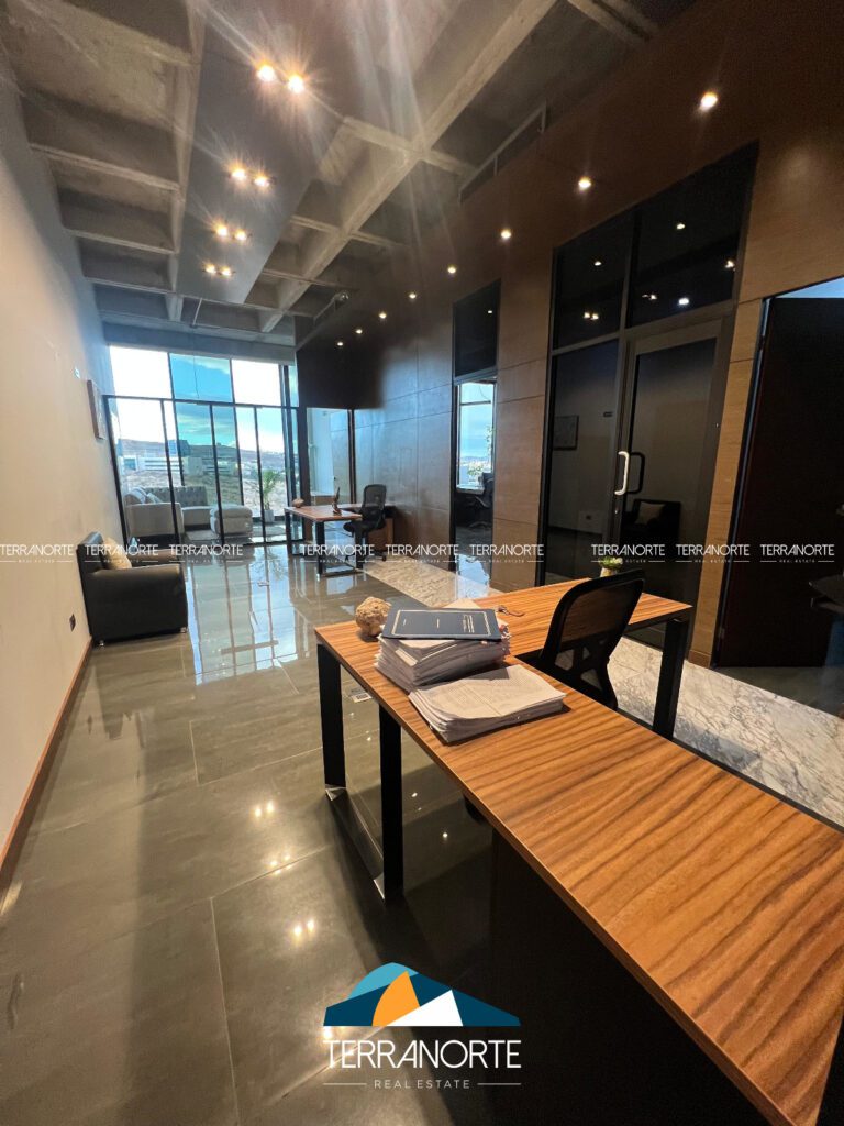 4D2EB418-5A72-4AEC-A859-B9DC1E559B09