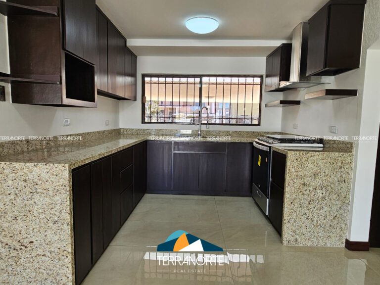 6B3A5E11-E9B7-4603-9F79-D43D0481B4B4