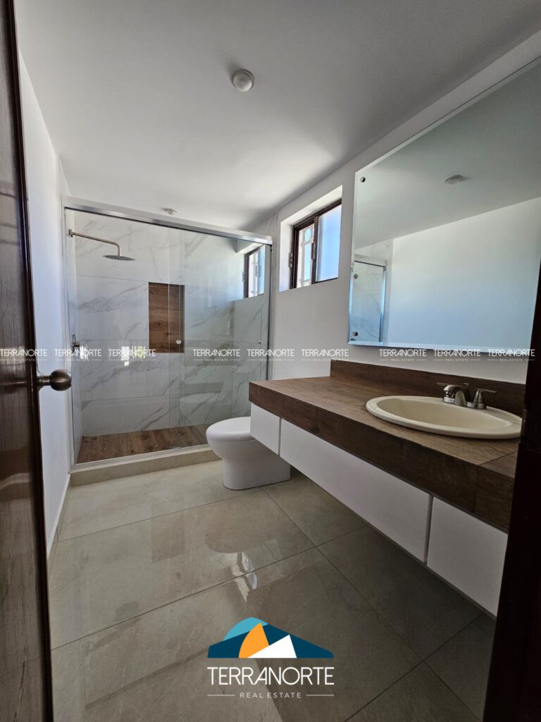 8C8A76DB-C6CA-41A7-A709-92DB1F4B8419