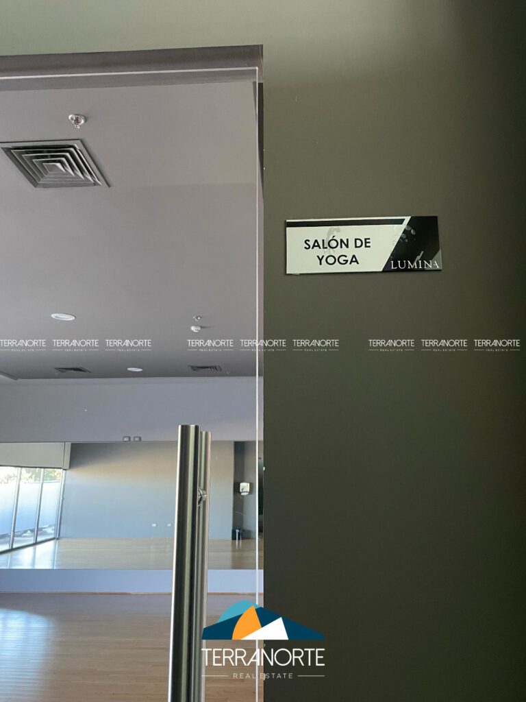 9764DEBD-8D27-4396-B147-1050AC6CDA82