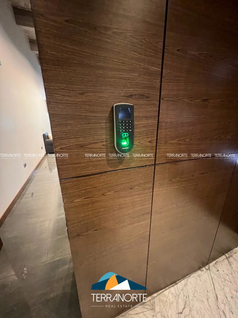 A443A785-085E-481D-9DBE-EDABB096293A