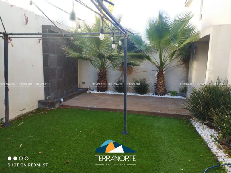 CDF4F25C-DDD1-4A4F-85AB-2064EBEAE70A