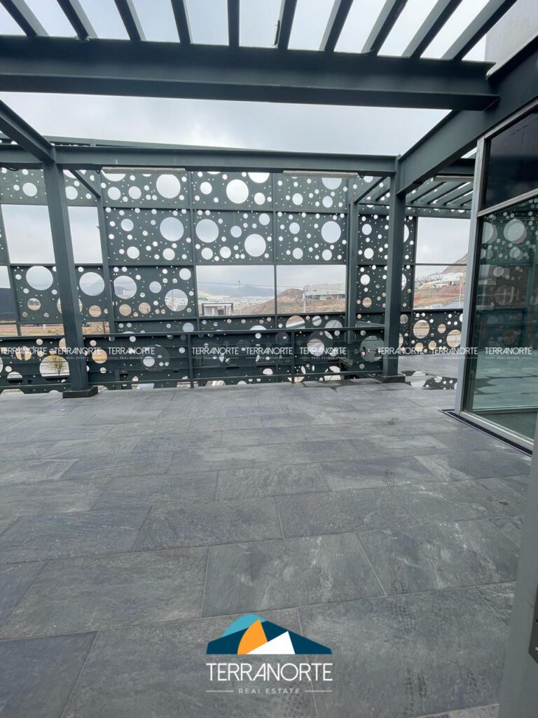 CF53A8A2-A589-4929-AEDC-B781E0056165