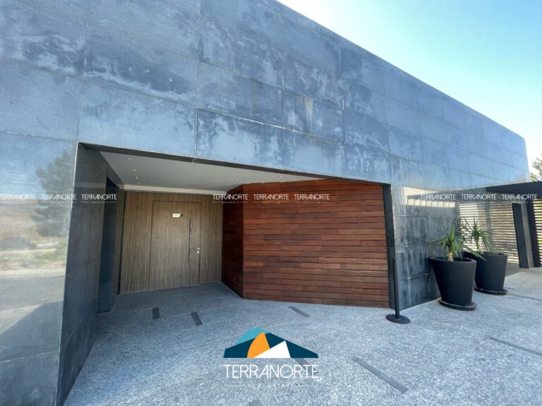 D10AA9C4-87C9-4DB7-ACCB-0C4014BC1A87