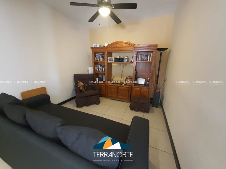 FE6408F7-AB1E-443B-9520-A298668565C2