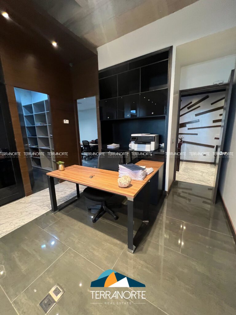 FE784C39-6E87-4E47-9608-CD33A32F146F