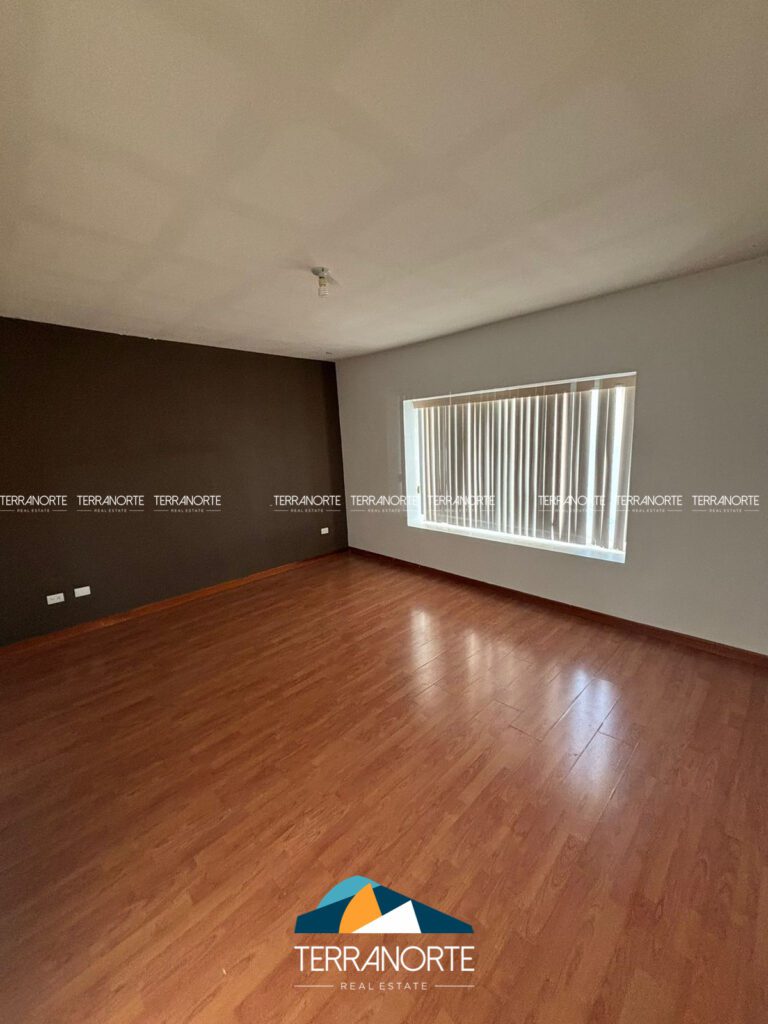 040F94AD-50DA-4140-8479-ACE5F4BA6B8C