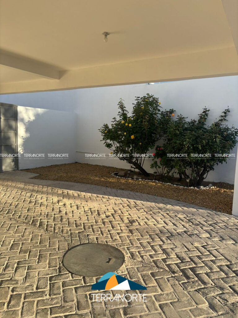 0929CAB3-79F6-4639-8CF0-C9B1E769A495