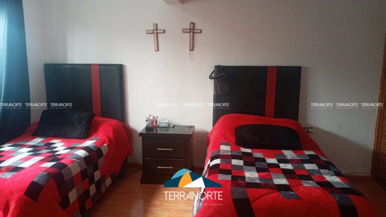 0DF6DCB5-9D3C-418A-B2FE-1CF48565B243