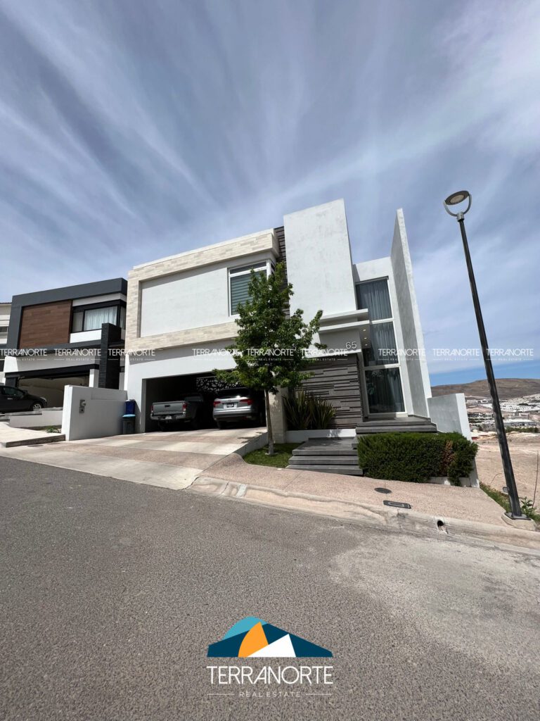 0FD90B74-B42B-479B-B95E-2EC3F05D121E