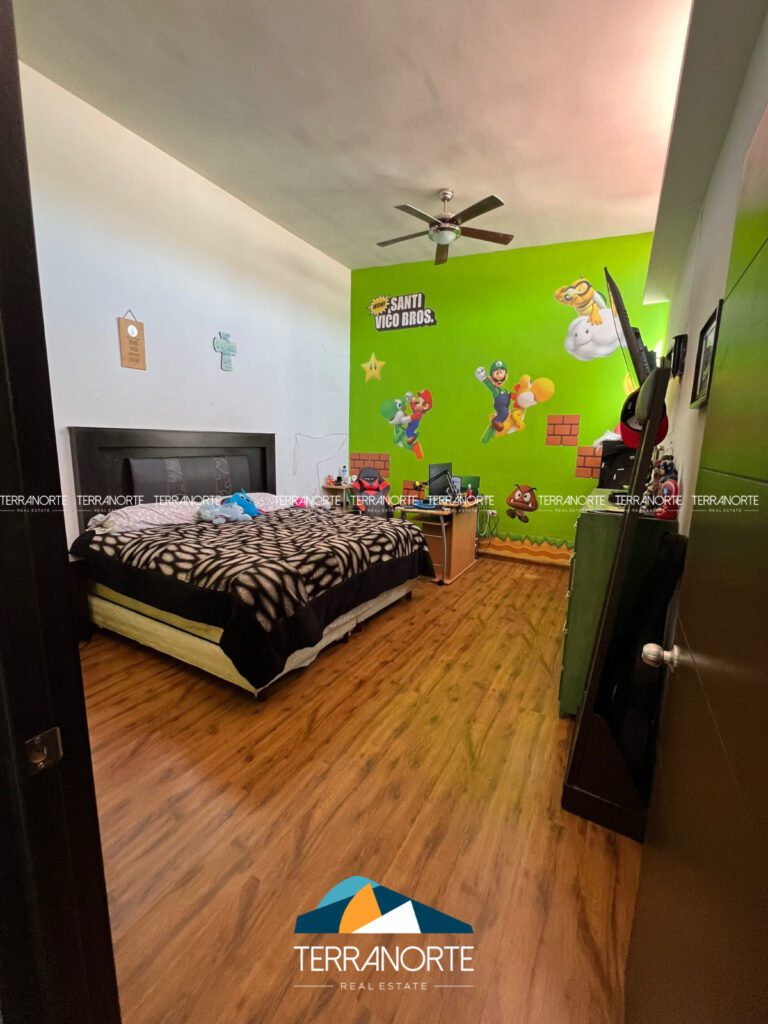 25377914-5105-4DE8-85B3-62AEF8C4D6F8