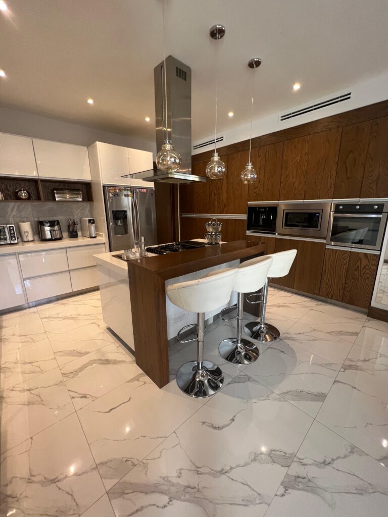 260143C0-9398-4A11-8F84-26B381205206