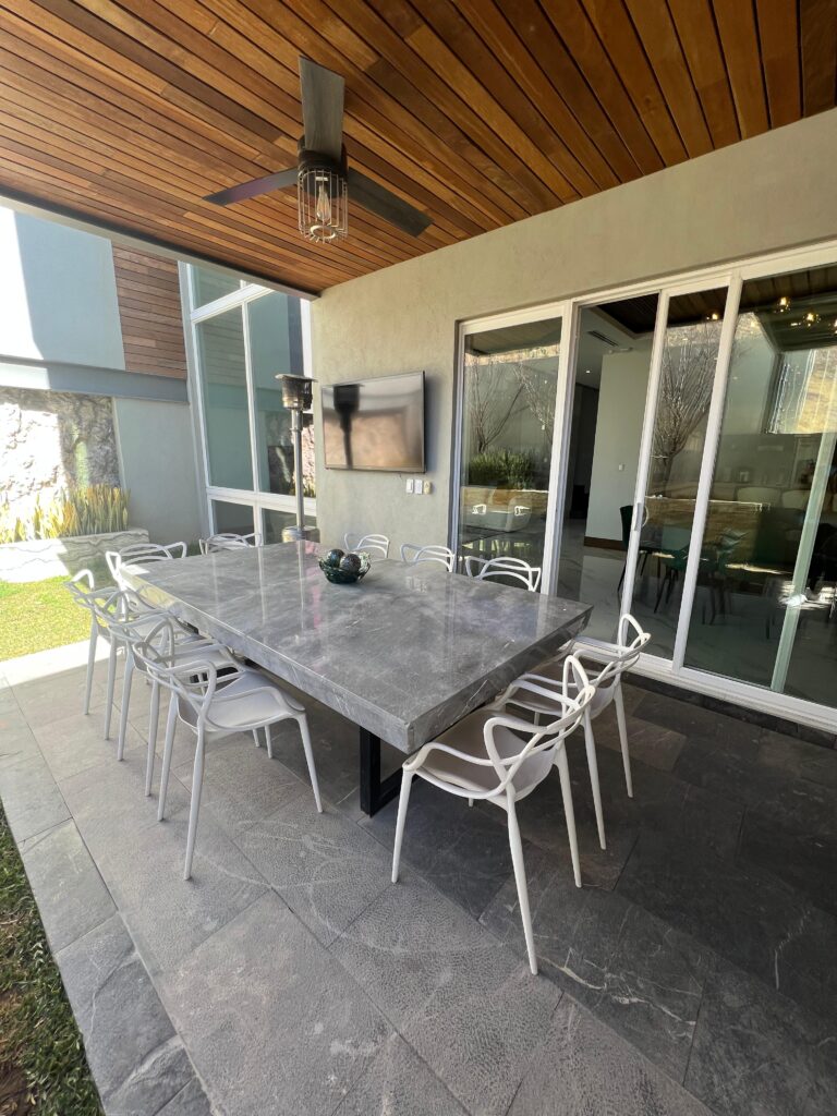 29449163-210D-430F-970E-789619214437