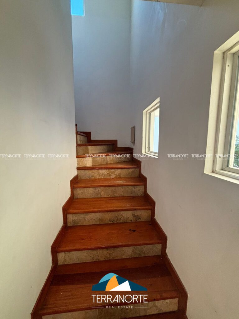 3308BD63-B91F-4CED-ABEA-5A73BC47C36B