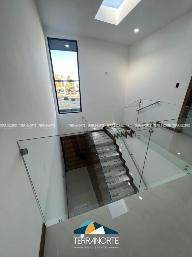 3B48DFBA-DD7C-4966-B28D-95EFC4912A48