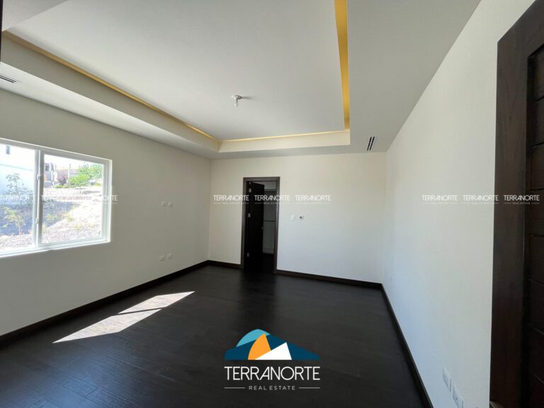 3BE3D600-3D5B-4CD4-80D0-1B462390C1D3