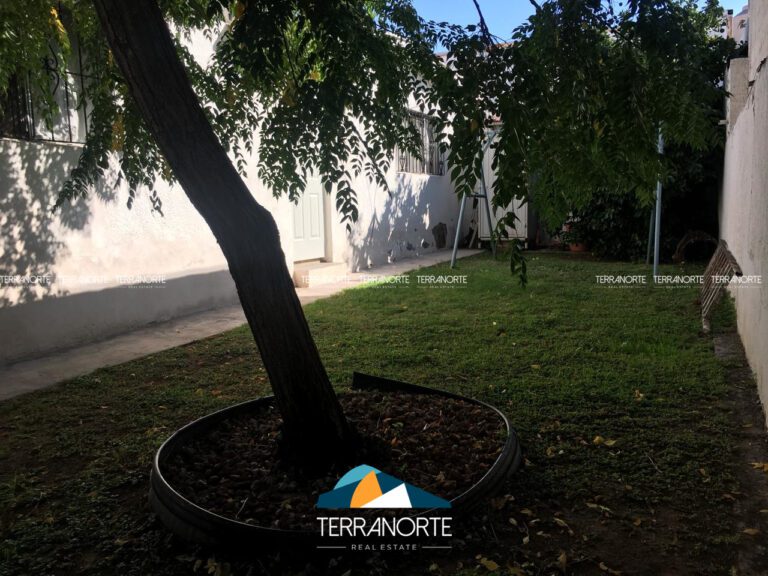 51BAFF90-0DC0-40E5-B6B2-2DAE44A3DF49