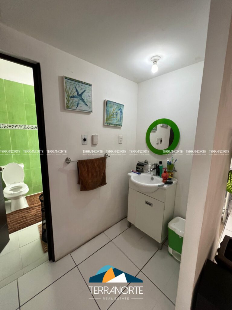 53F358B6-43BF-405B-B53A-CBC234698010