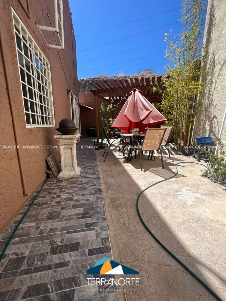 5E2F2B82-6052-4460-9540-7D3845F85FEB