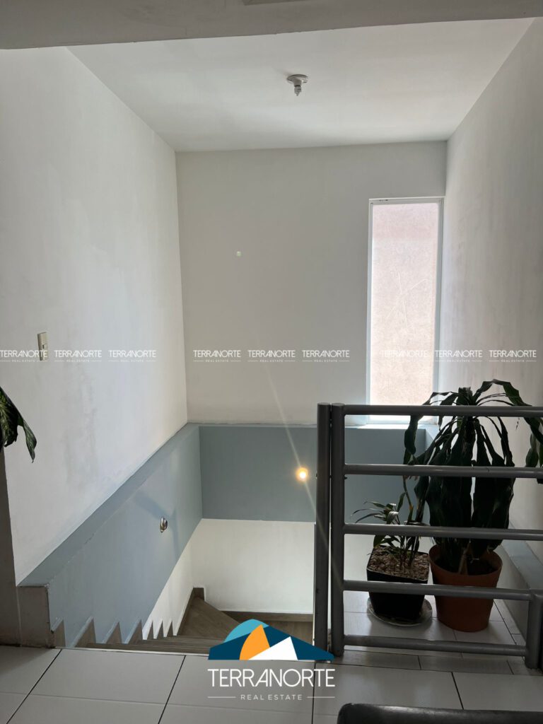 646299AF-FA5D-4FEF-BA3E-815CA9DE60AA