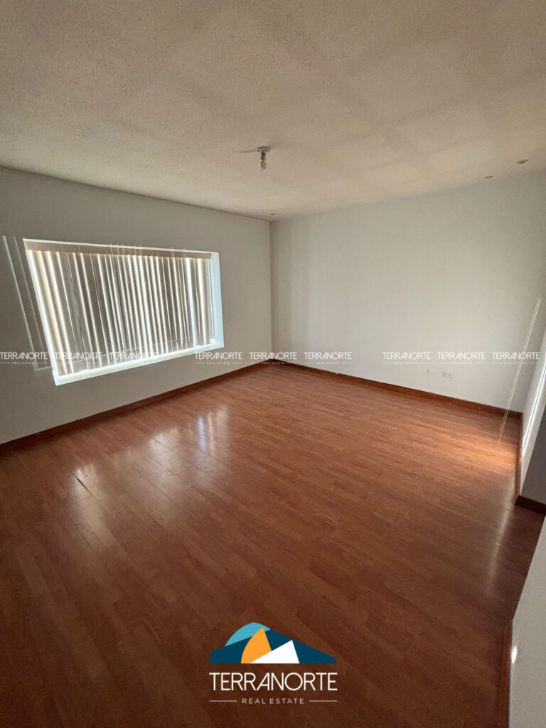 7427D160-ECD7-42A3-88B1-A040CC01C485