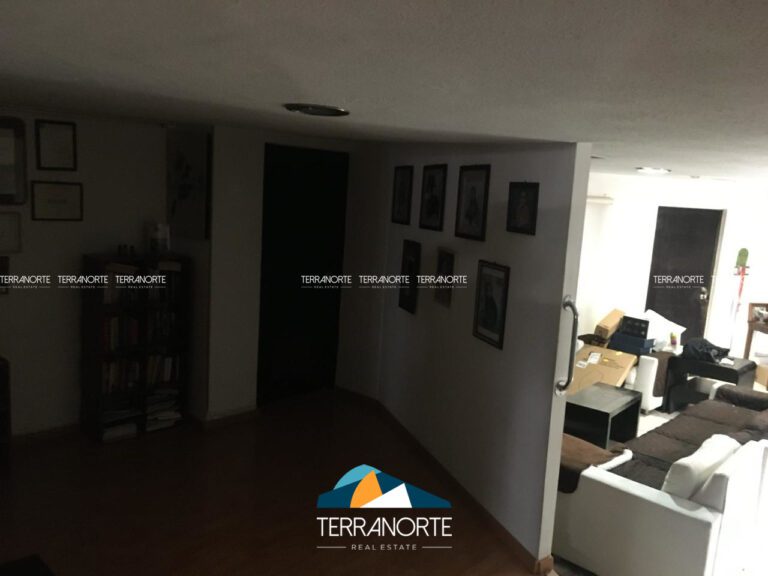 78976B80-25AB-41A2-8009-85525E9793F9