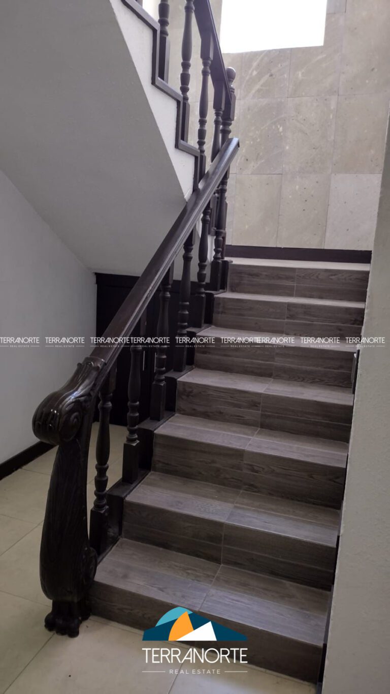 7CCA84EE-CBAE-4321-BD44-D8C348AED353