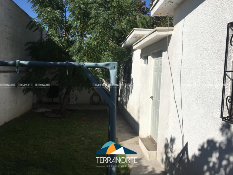 8F56D209-6D0F-43F5-9260-2C3CD66B58A8