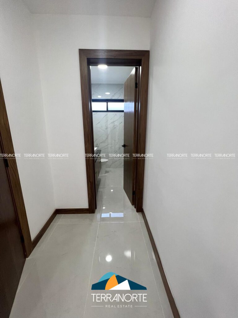 93CBA82E-3E6E-4A82-BB11-AD6478407827