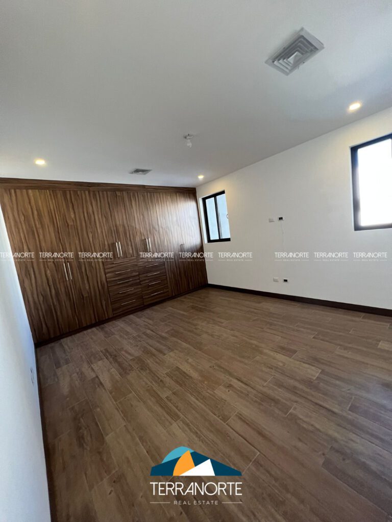 97983D93-084D-4B0C-9ACC-A980F73384D0