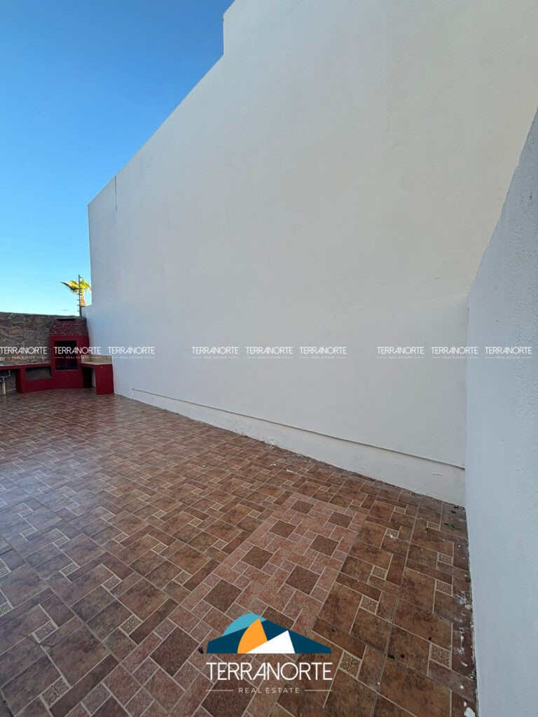 985221BD-4430-4BC7-9345-6ABA8825D1EC