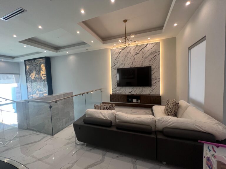 A07F69B5-FB42-40CD-94E3-B423A2E04D98