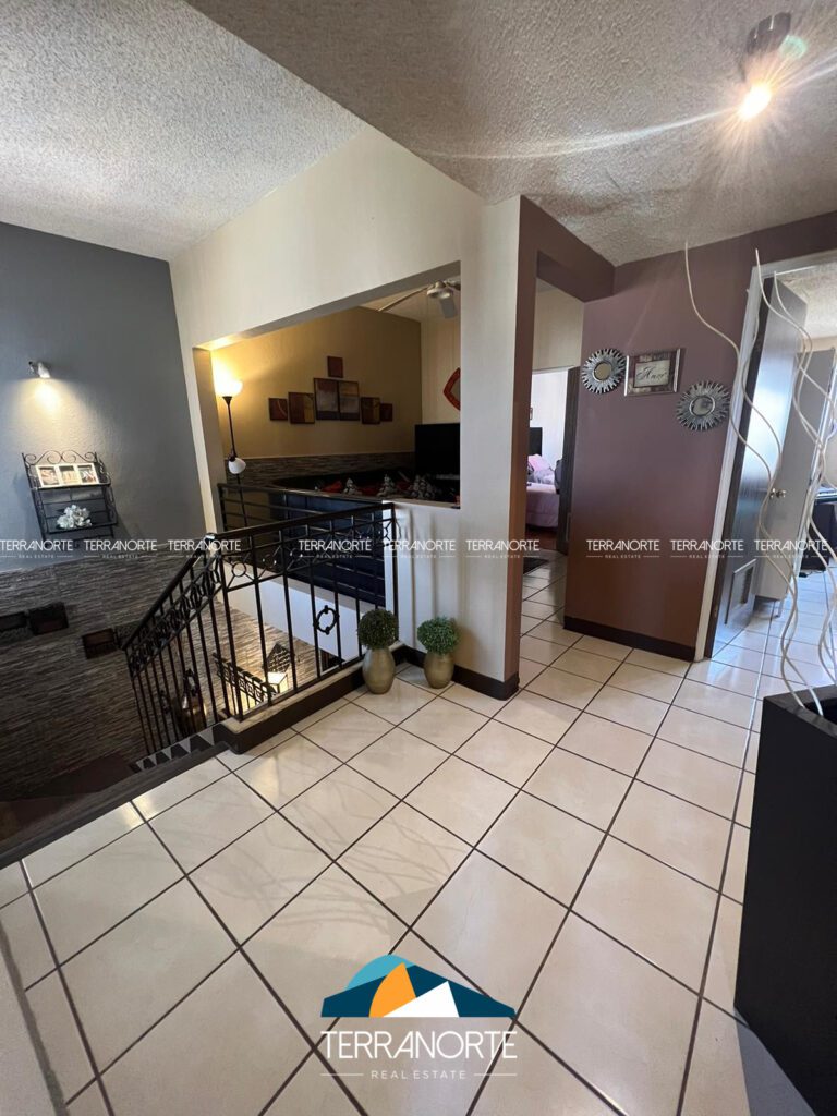 AC5A7B6C-0556-46D3-95DE-0F947DF376A4