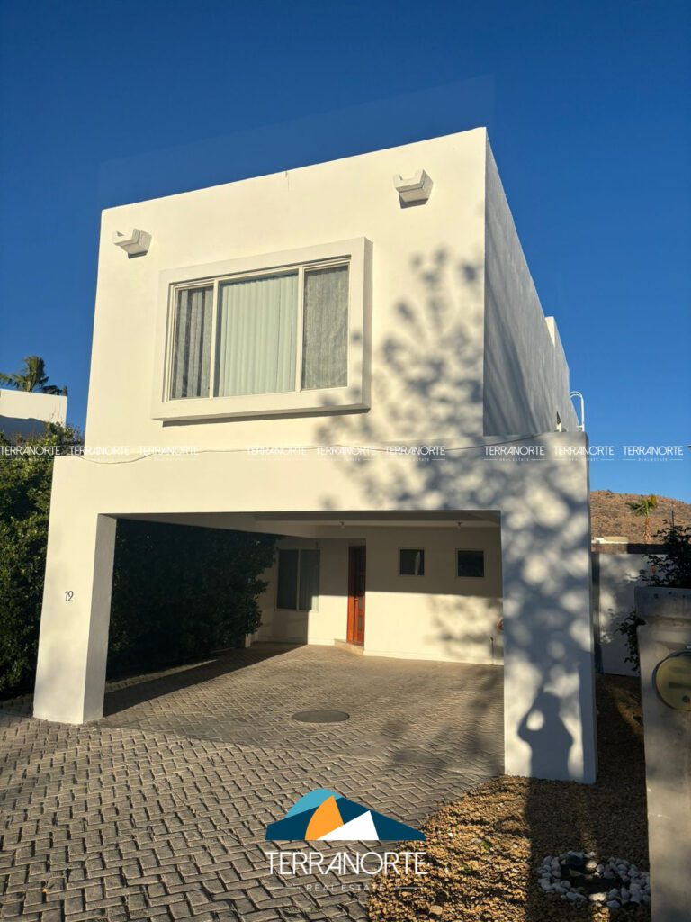 BA8AA827-6865-49F4-ACCF-7A412C5A8439