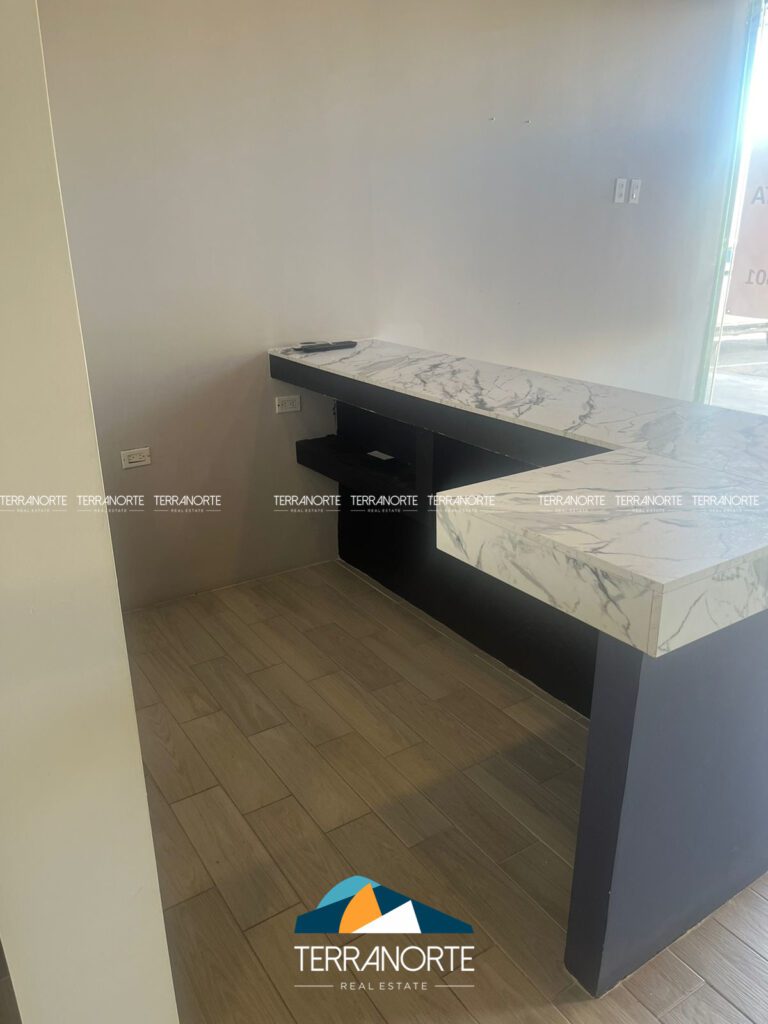 C4D20FD7-436C-48C1-9EAE-42C425EBD328