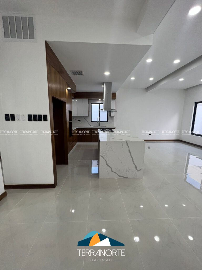 CB4FCB51-D161-4600-9550-1A142E5CBA2B