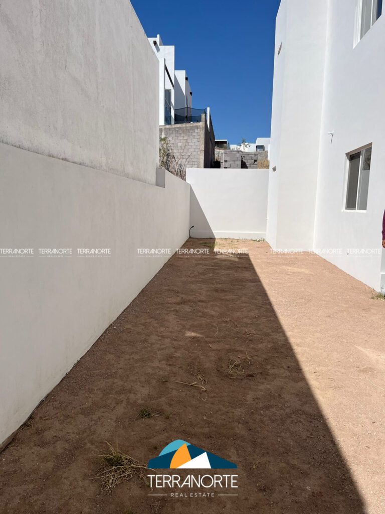 DFFEAEB1-B128-4864-ABFE-FAE31F8460B6