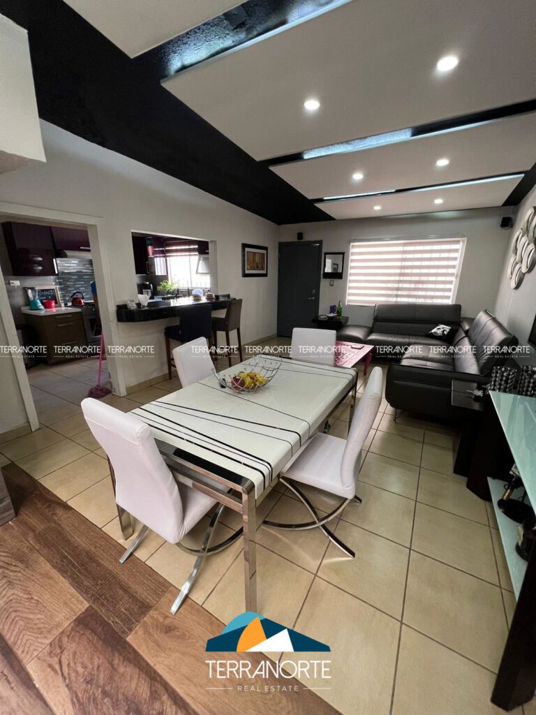 E53E933E-55FD-41BB-854F-C5F5B415A22B