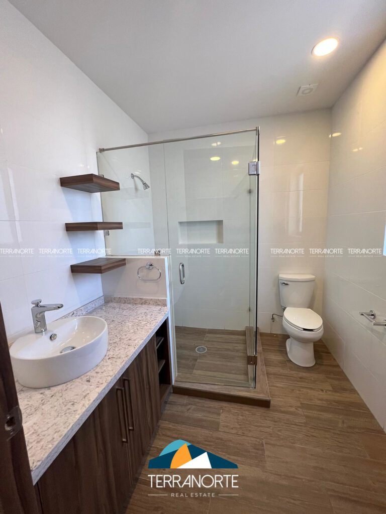 EC24EA71-9AC1-4944-8A64-F5F78979476E