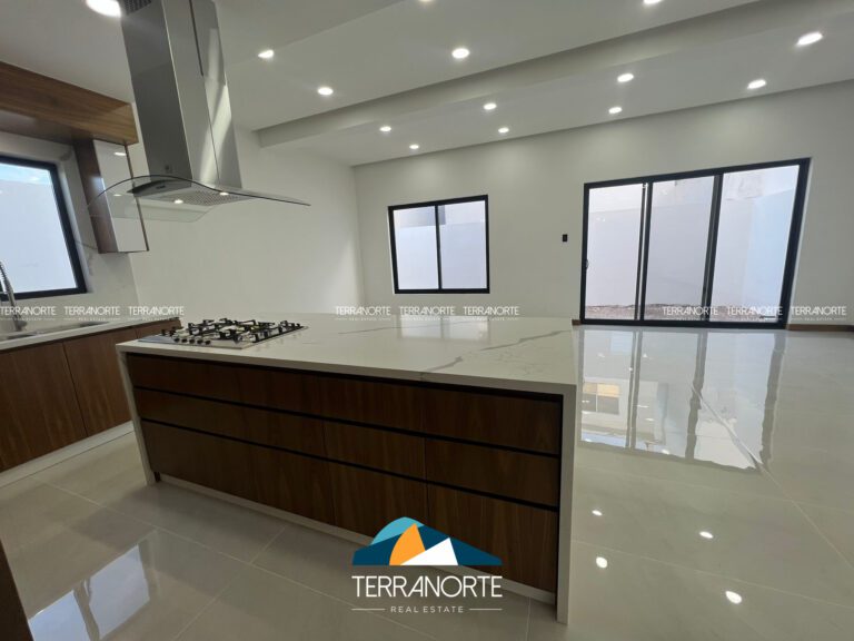 F4C6682E-0128-4EEC-9BFB-911C96419E8D