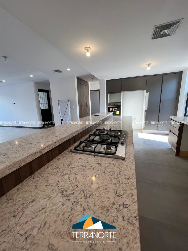 FC60A0DC-B643-4D48-9F5D-4BBFF0C6C180