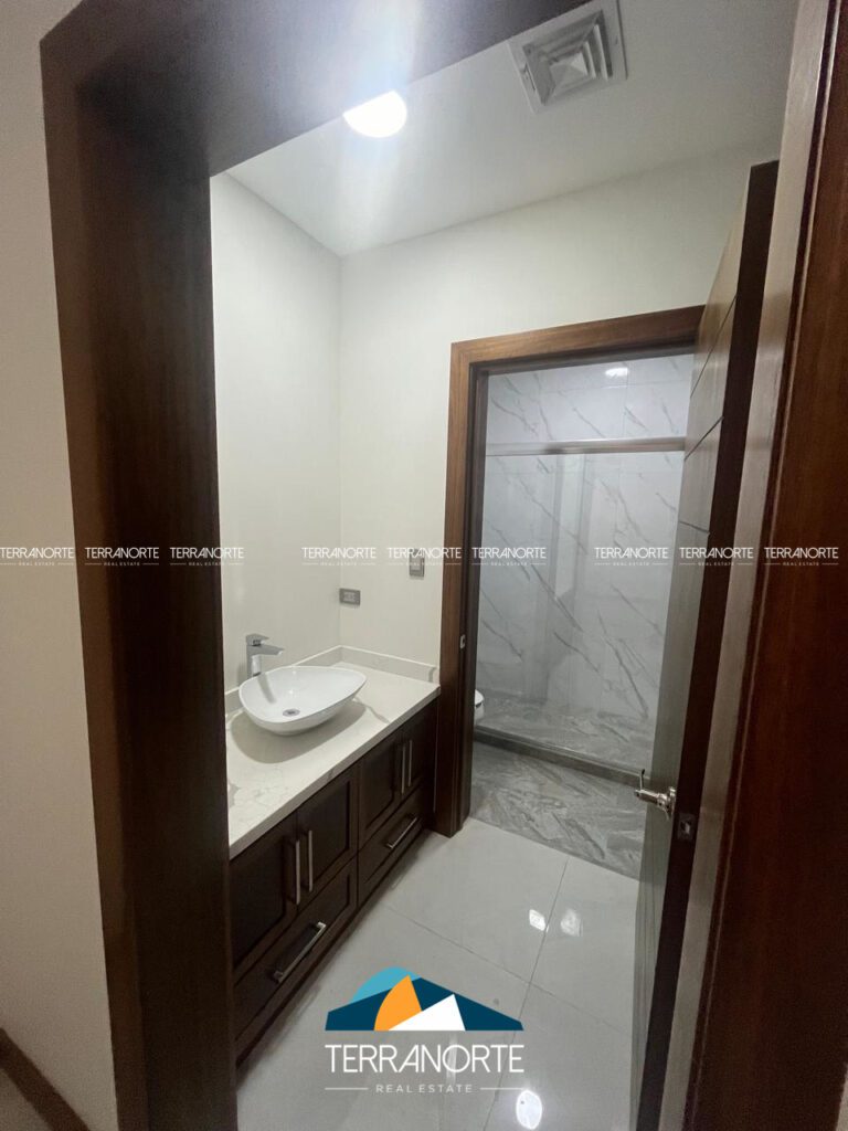 08E9B749-D2B8-4902-A64A-FEFD7EBB0E24