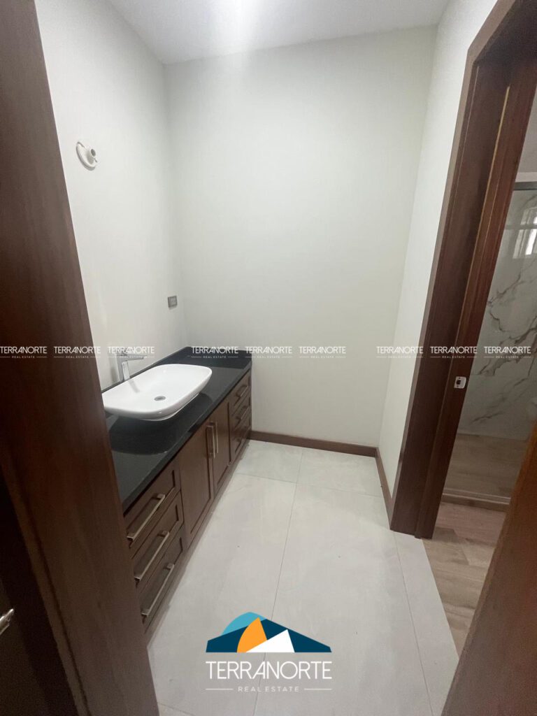 0C0E97FD-4FEE-4053-8230-67CC160469E3