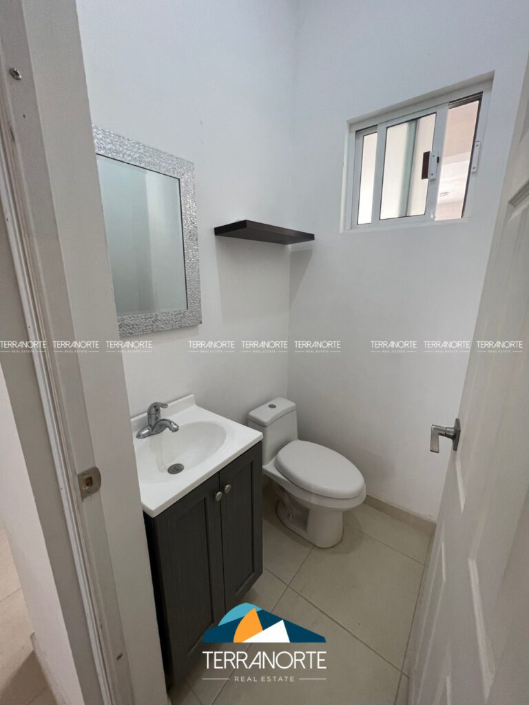 10EB9415-57E6-4ADB-AA77-DE36F6C61162