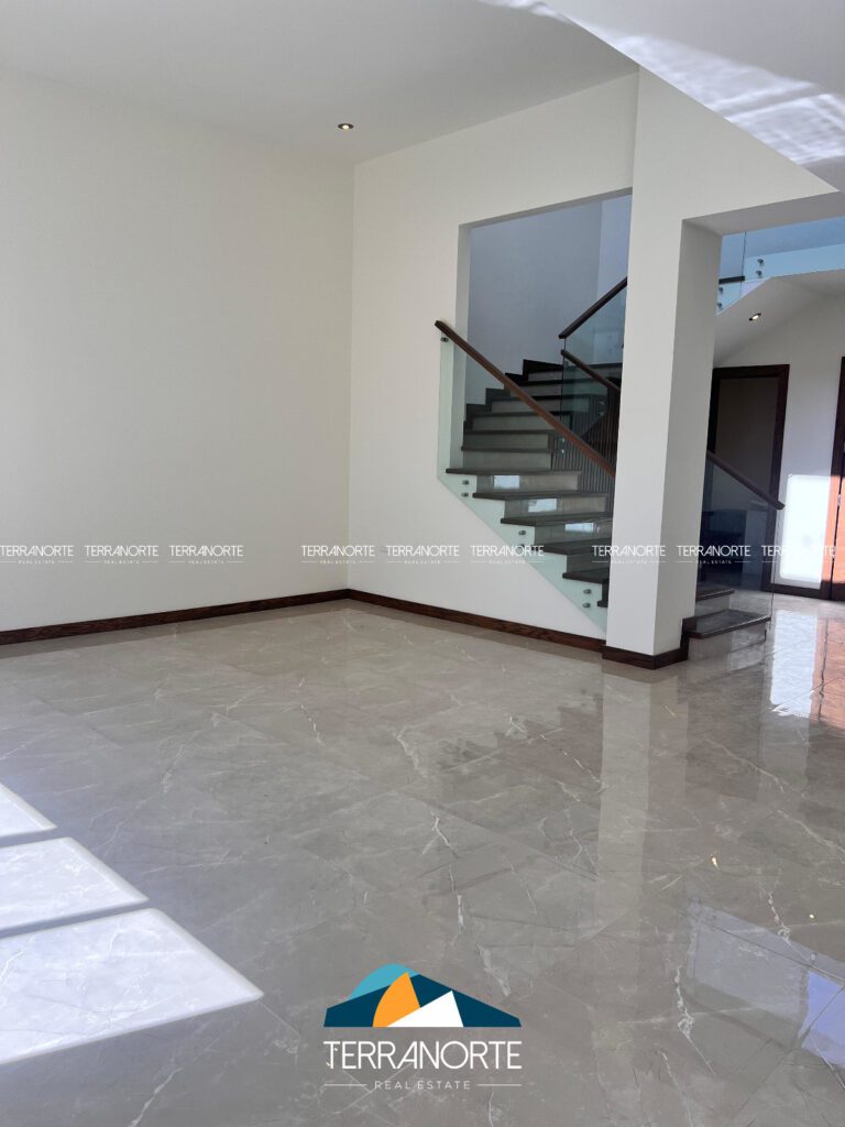 22559A1E-8575-44A4-8C37-628C3DF413A8