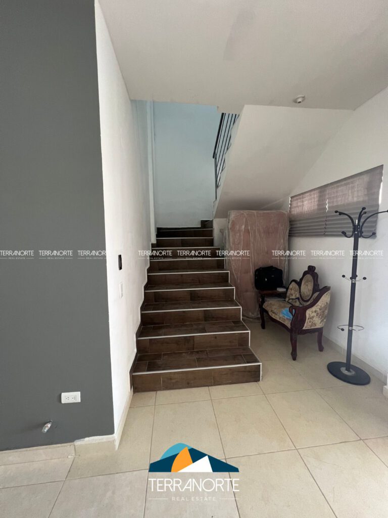 2262FE0B-C58F-4C76-9C6A-35A4E6B74EA8