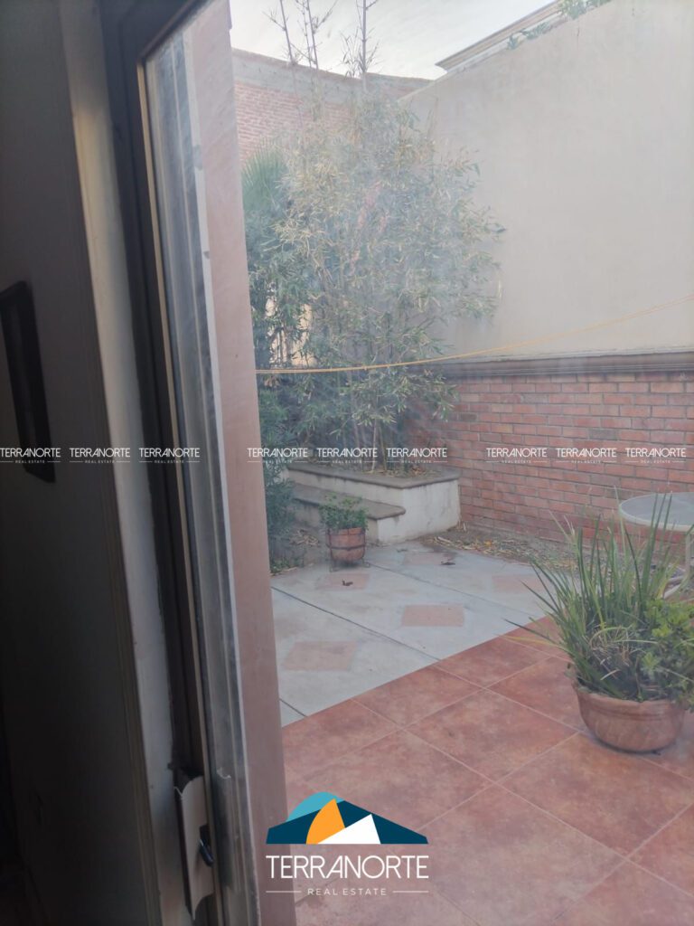 36F0ED0C-3B2C-4839-97E6-D37E878DF358