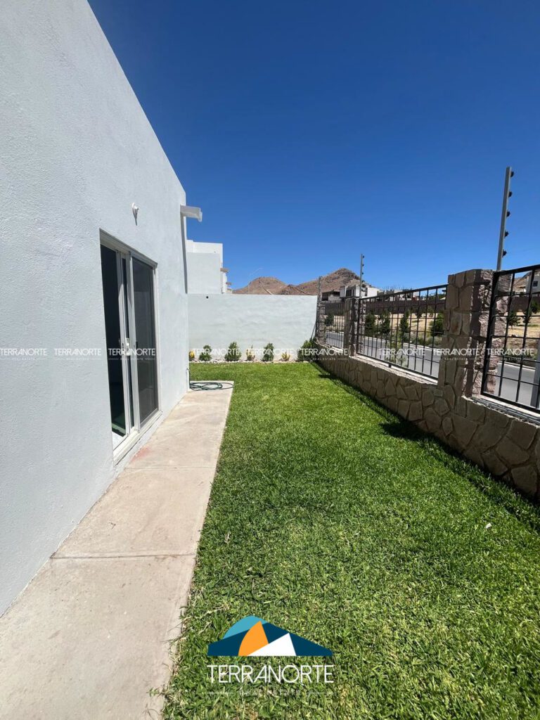 43C2A912-4C69-4B24-8CBB-0123700ABD7E